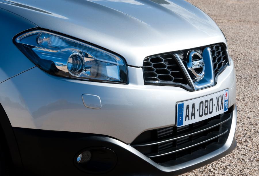  Nissan Qashqai 2010 года  (фото 177 из 204)